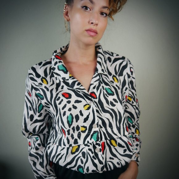 Vintage Tops - VINTAGE 90s Animal Print Top | Size S